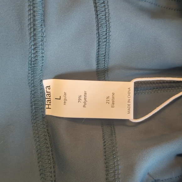 NWT HALARA Misty Cyan Blue Leggings, US L - Picture 4 of 5
